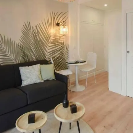 Apartment Cozy Studio Close To The Eiffel Tour Paris